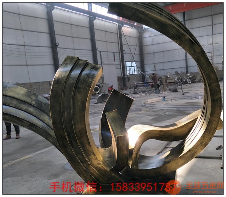 不锈钢广场仿铜工艺雕塑摆件