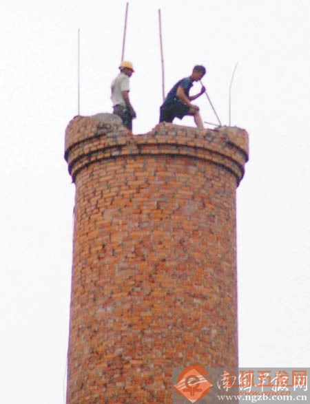 黃石市新建水泥煙囪 高空作業