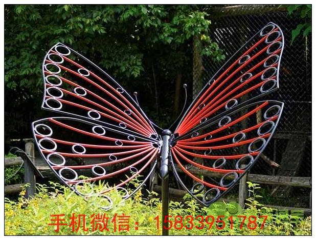 关于 仿真蝴蝶 结果1