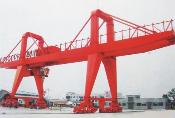 精選廠家 1汕頭1電動葫蘆門式起重機1廠家樣式多價格