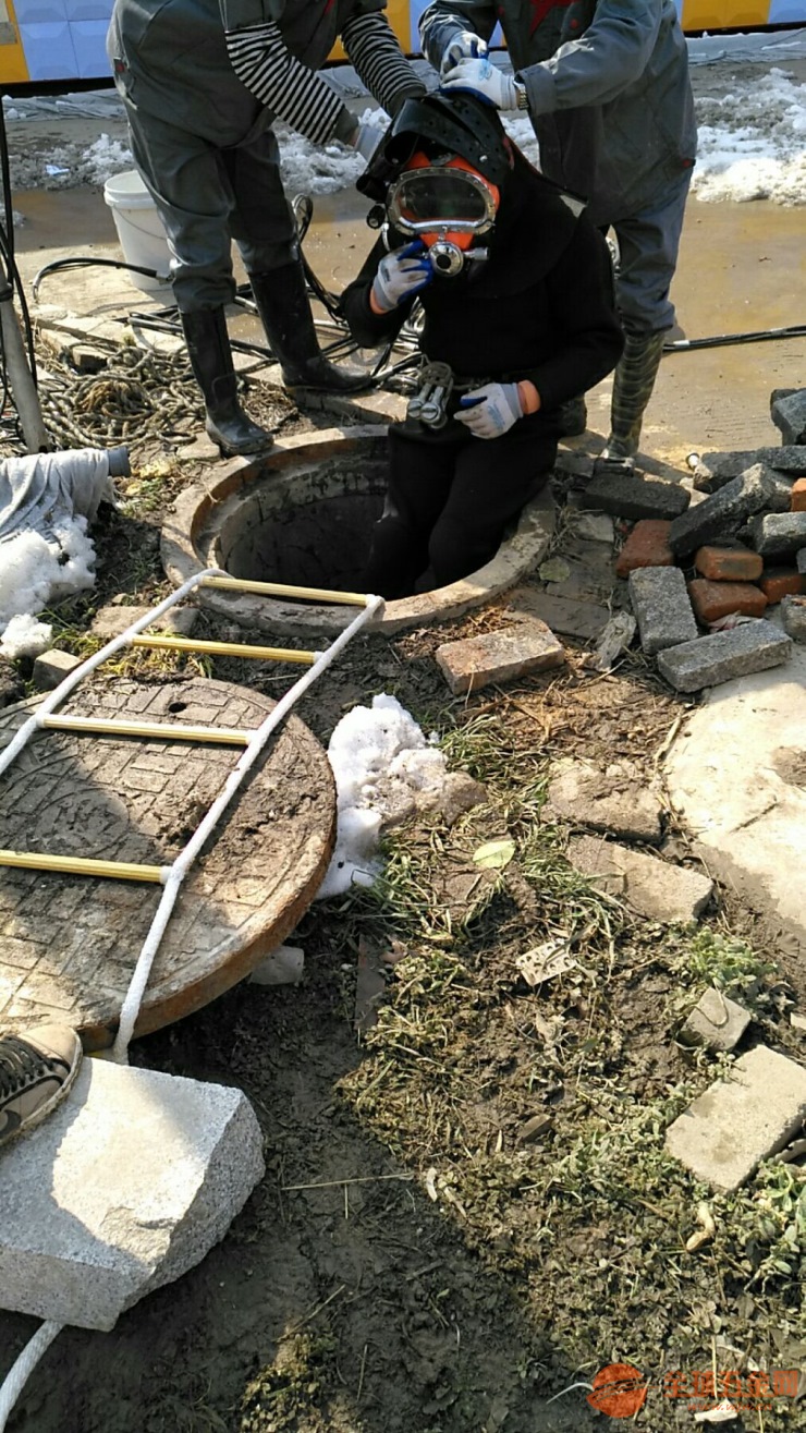 铅山蛙人水下维修拆除需要多少钱、潜水员施工队