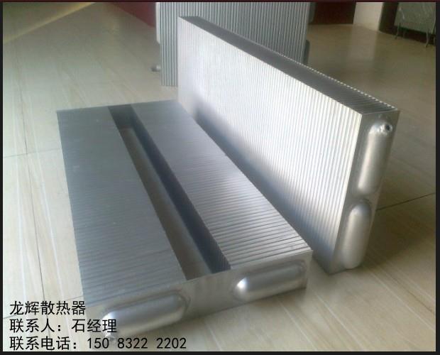钢制闭式串片散热器/钢制串片暖气片/蒸汽暖气片