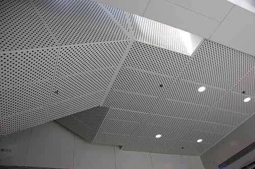 柳城县中学防火室内铝单板-铝板方案