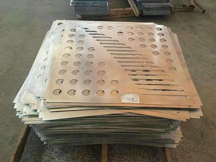 美宜佳2.0厚铝单板-定制厂家