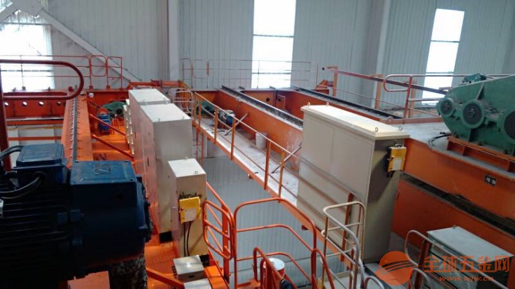 新闻:Hydraulicplatform100叉车 新闻:Hydraulicplatform100叉车